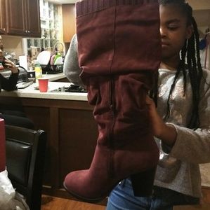 Brand new burgundy boots
